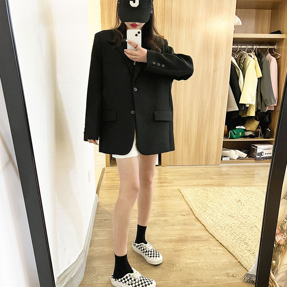 高级感黑色西装外套女春秋季新款韩版气质显瘦宽松休闲小西服上衣