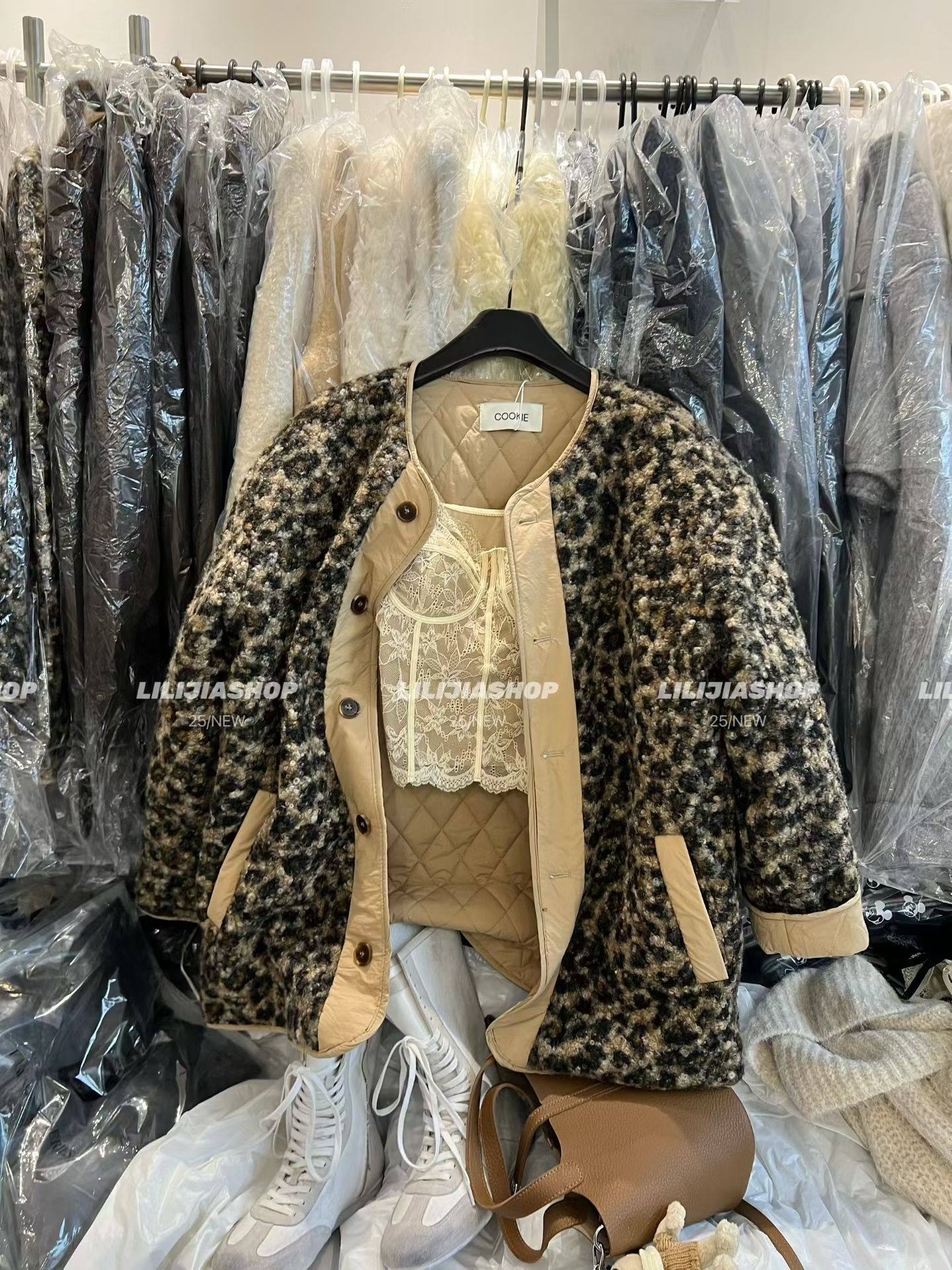 MIDO家 2025秋冬新款韩版时尚百搭宽松百搭拼色圆领豹纹棉服外套,淘宝优惠券,粉丝福利购,淘宝优惠卷