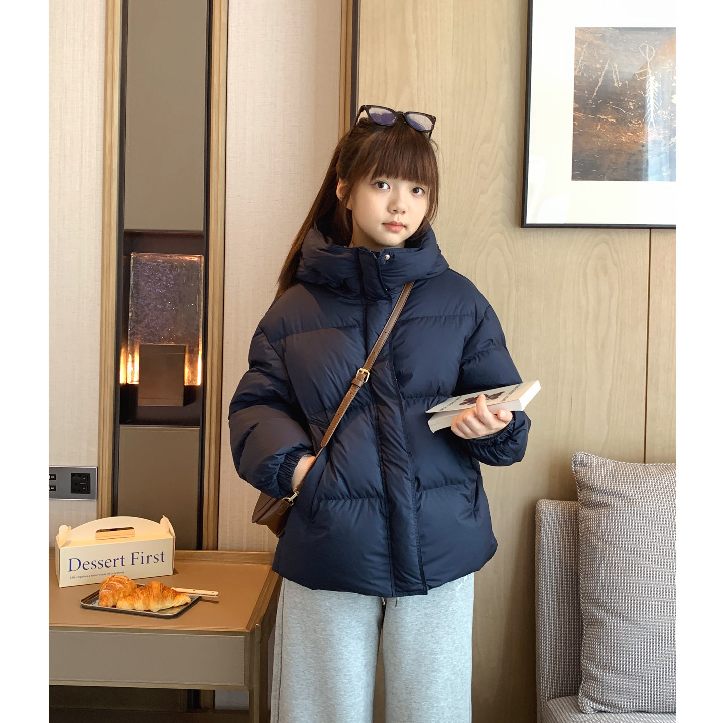 女大童藏青连帽羽绒服2025冬装新款青少年保暖洋气面包服亲子外套,淘宝优惠券,粉丝福利购,淘宝优惠卷