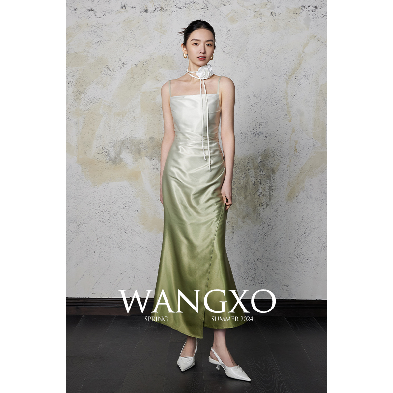 WANGXO｜定制渐变绿缎面质感｜后背打揽收腰显瘦吊带鱼尾连衣裙女