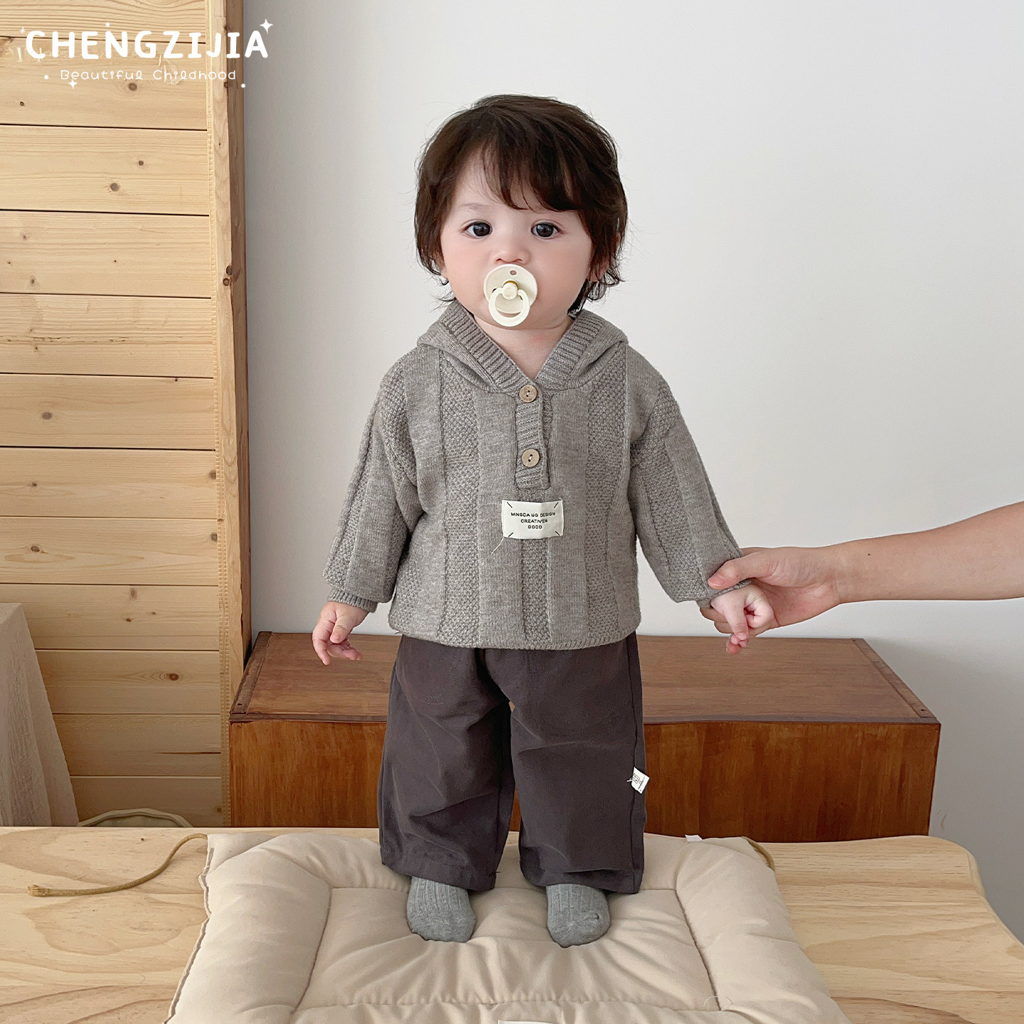 男宝宝春秋装连帽毛衣套装男童韩版休闲针织衫婴儿宽松百搭直筒裤,淘宝优惠券,粉丝福利购,淘宝优惠卷