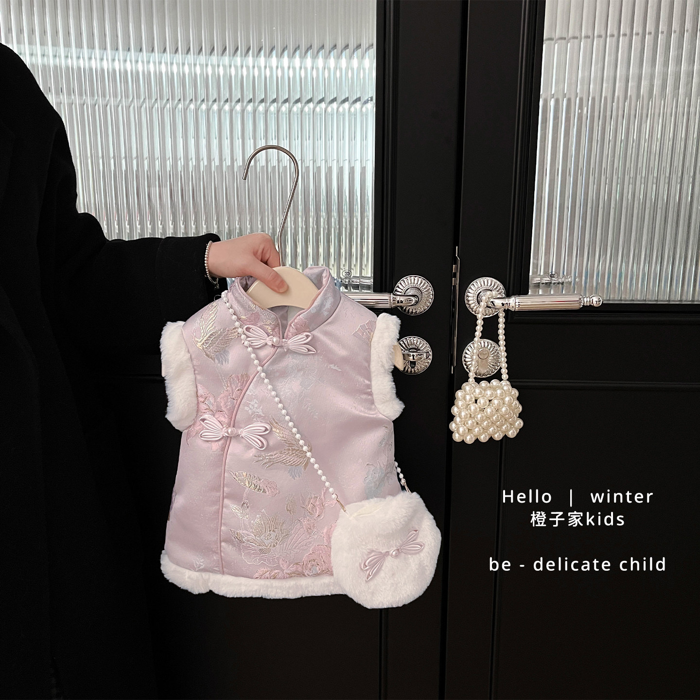 女童冬款中式国风拜年服女宝宝洋气加绒加厚连衣裙婴儿保暖背心裙,淘宝优惠券,粉丝福利购,淘宝优惠卷