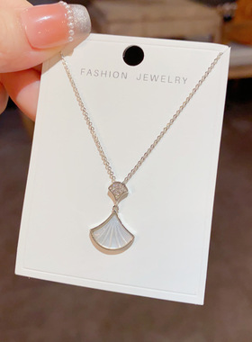 小众设计高级感贝母扇子项链精致时尚气质百搭锁骨链轻奢颈链配饰