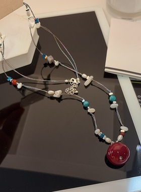 2025多巴胺彩色碎石串珠项链女小众设计海边度假风红色球球吊坠