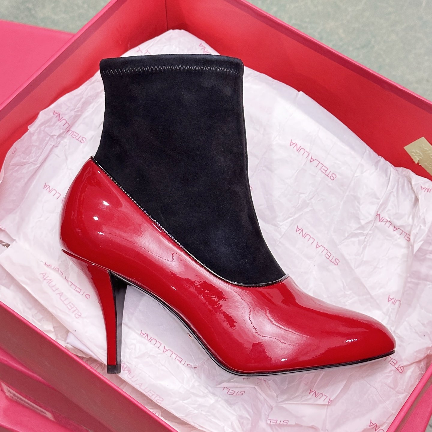 STELLA LUNA秋冬英伦复古风简约细跟短靴时装靴套筒袜靴SLP318108,淘宝优惠券,粉丝福利购,淘宝优惠卷