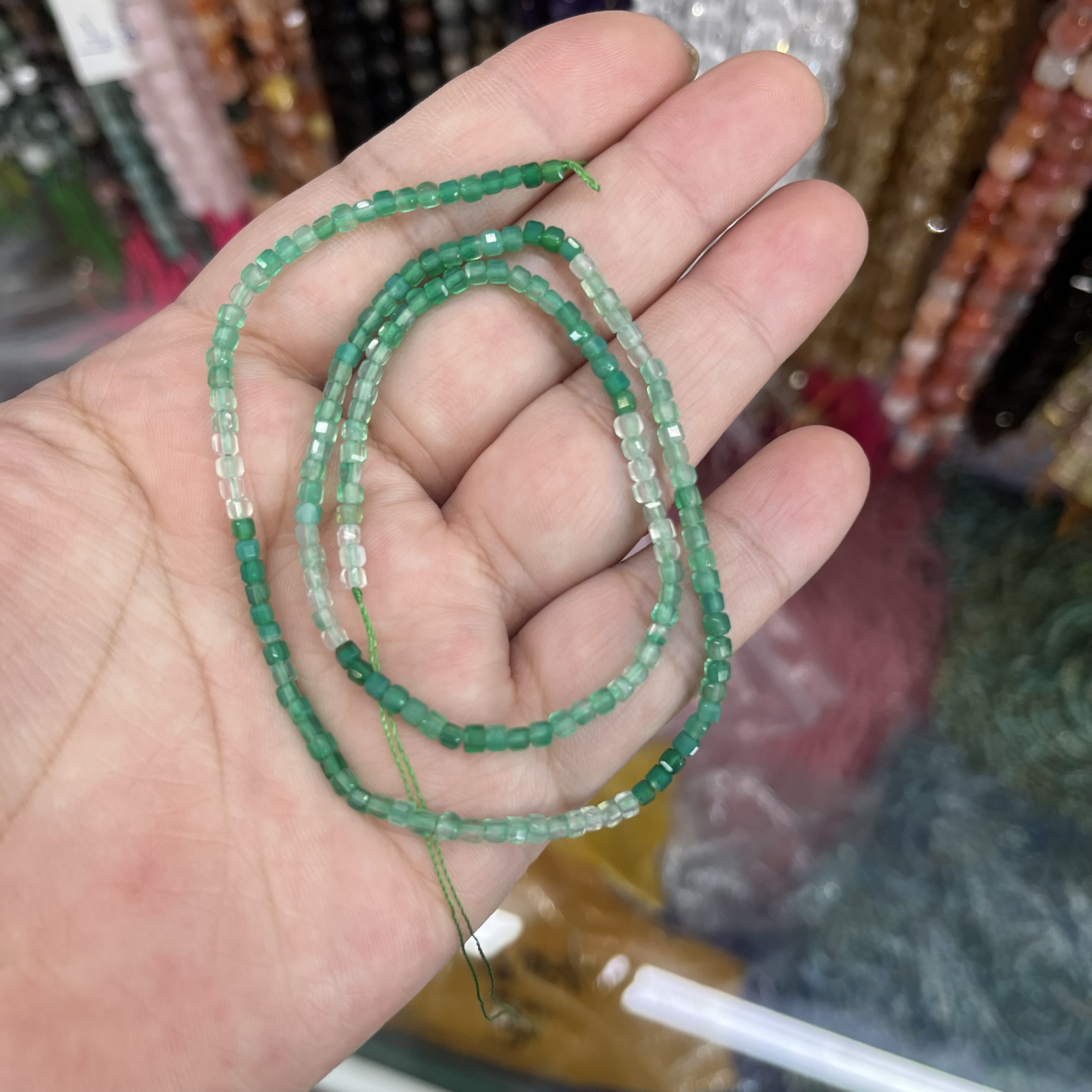 2.5mm天然绿玛瑙方糖渐变色配珠散珠半成品38厘米长锁骨链手链配 - 图3