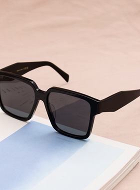 显脸小24ZS墨镜女方形大框瘦脸神器Wellington太阳眼镜遮阳高级感