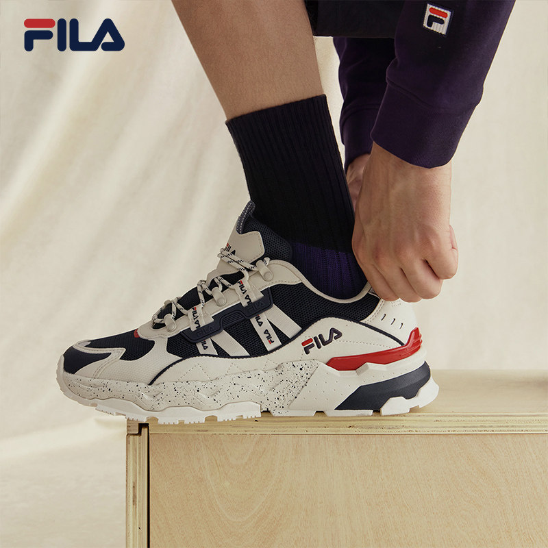 满天星|FILA 斐乐TREK老爹鞋男鞋休闲鞋厚底复古鞋子运动鞋跑鞋 子老实拍商品图