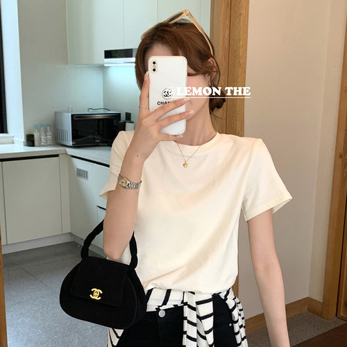 白色正肩短袖t恤女2026春夏新款穿搭纯色好看小个子内搭打底上衣 - 图3
