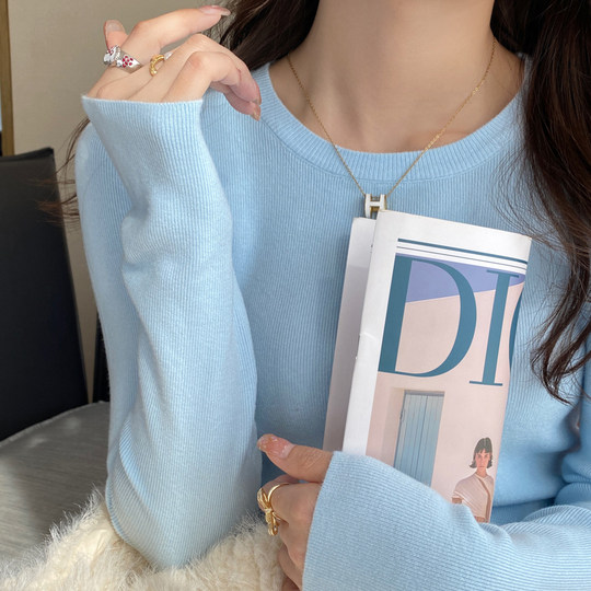 白色圆领小香风针织打底衫女内搭2025秋冬季新款修身毛衣长袖上衣