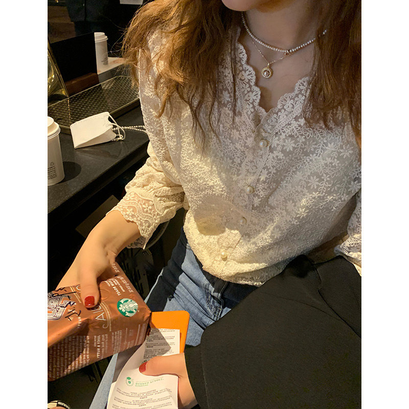 法式洋气内搭蕾丝早秋季新款打底衫 veela蕾丝衫/雪纺衫