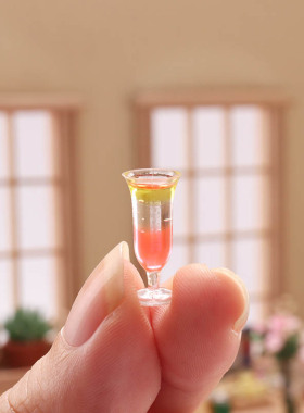 树脂娃娃屋果汁饮料模型