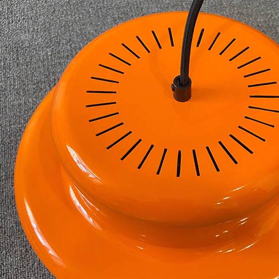 Nordic vintag mid-century style orange restaurant chandelier creative dining room Japanese orange dining table Bauhaus chandelier