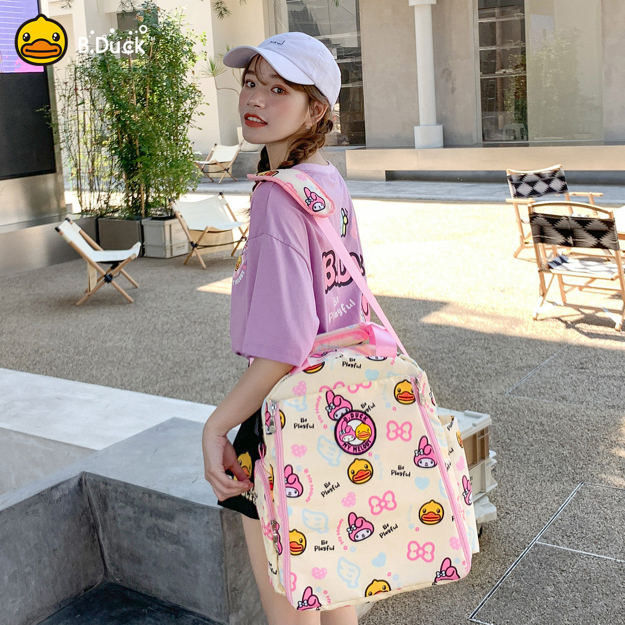 b . duck小黄鸭妈咪包大容量书包 semk妈咪包/袋