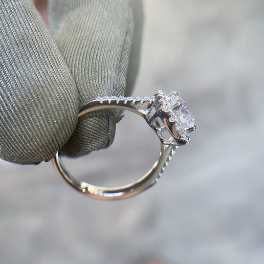 Women's sterling silver fashion simple mossan diamond 50-minute carats