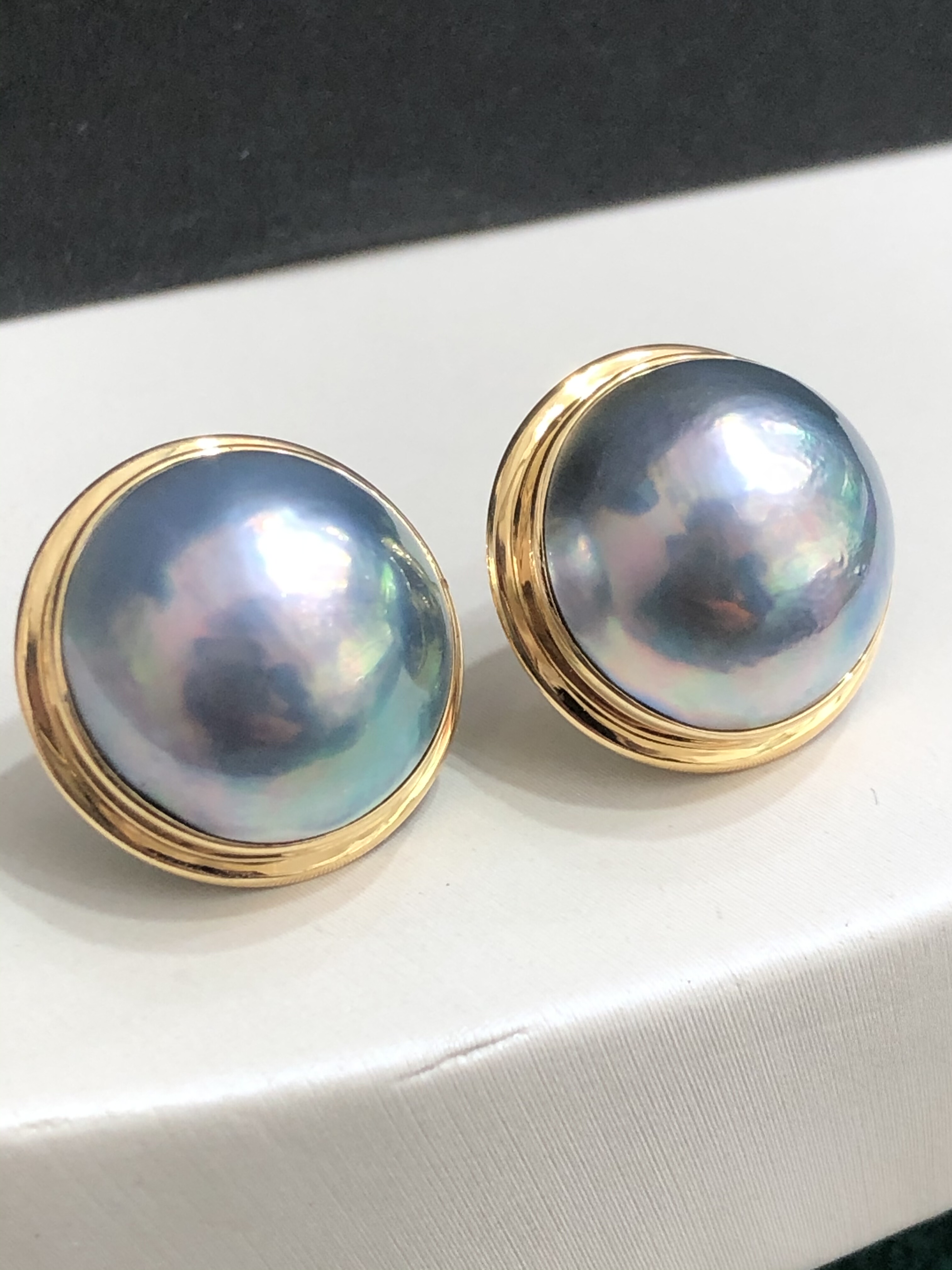 18K厚金镶嵌天然日本海水马背15.8Mm极光炫彩蓝光简约百搭耳钉女,淘宝优惠券,粉丝福利购,淘宝优惠卷