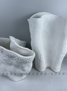 欧式浮雕简约波点条纹苹果圆瓷瓶创意花器样板间售楼酒店前台摆件