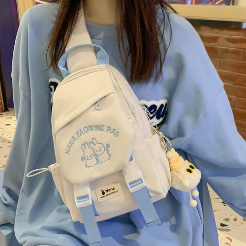 斜挎包女2024新款包包休闲女孩洋气骑行小背包平板小学生儿童胸包 - 图0