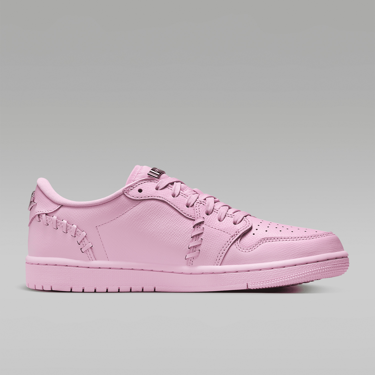 Nike/耐克正品 Air Jordan 1 女士复古低帮篮球鞋FN5032-600 - 图1