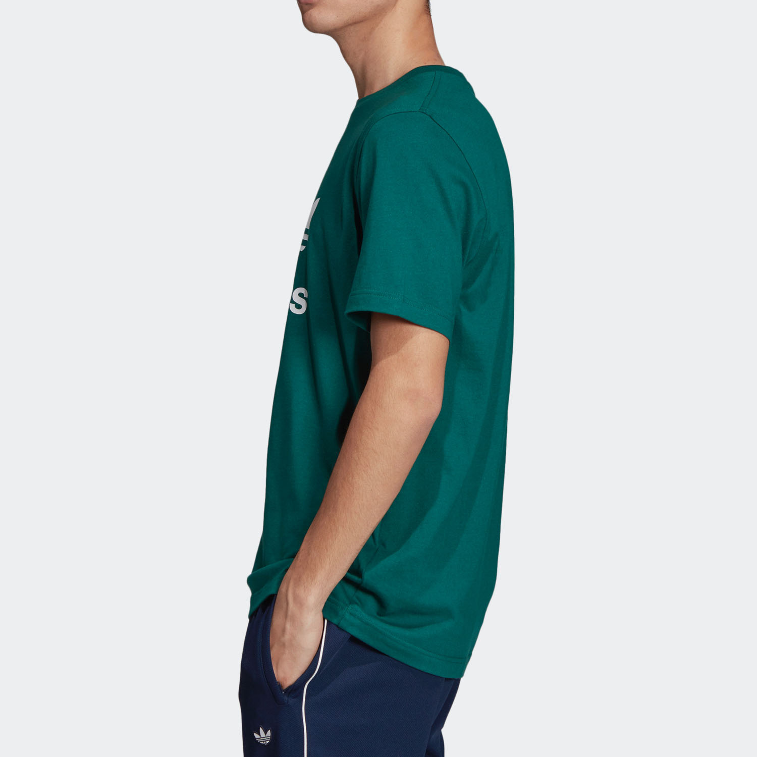 Adidas/阿迪达斯正品三叶草 19男TREFOIL T-SHIRT圆领短T恤EJ9677 - 图1