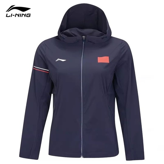 Версия ветровки Li Ning Jacket, спонсируемая той же национальной сборной.