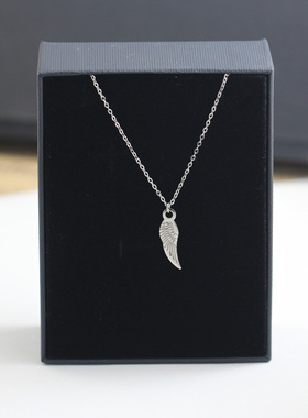 天使翅膀高级感项链新款女钛钢锁骨链吊坠网红饰品可洗澡带不掉色