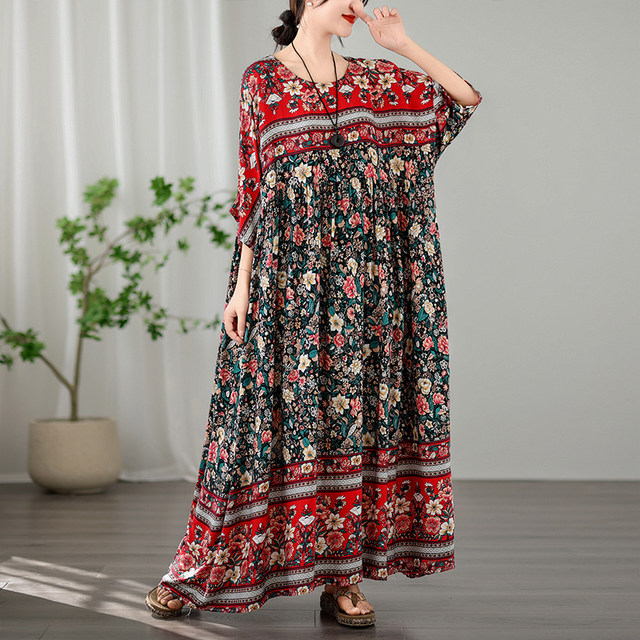 Resort style travel dress plus extra fat to cover the flesh and make you look slimmer cotton silk round neck long skirt cotton over the knee and breathable