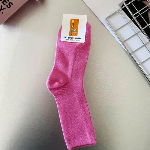韩国小鹿袜子 HIT SOCKS KOREA长颈鹿标春款纯色细纹堆堆中筒袜女 - 图3