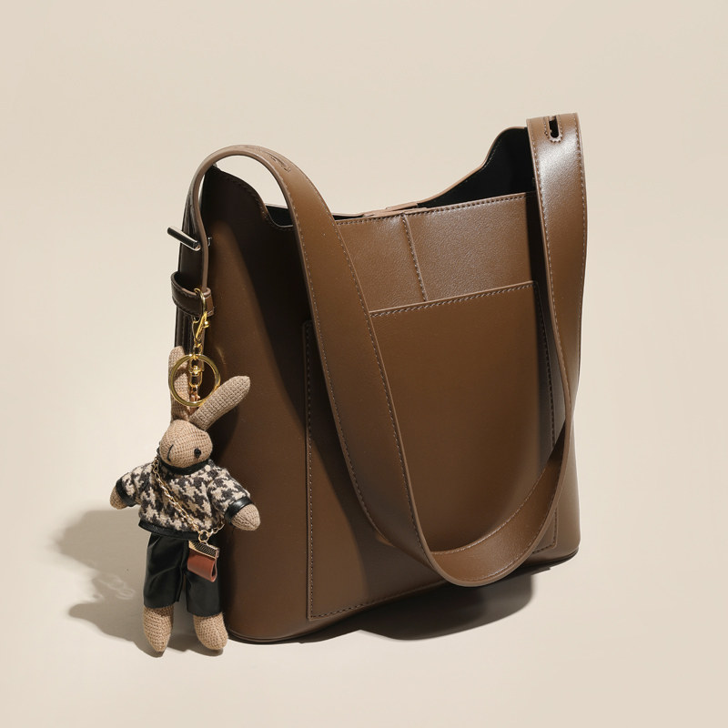 通勤水桶包包2021新款秋冬斜挎包 somay女士包袋