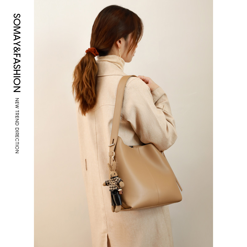 通勤腋下2021新款秋冬大容量水桶包 somay女士包袋