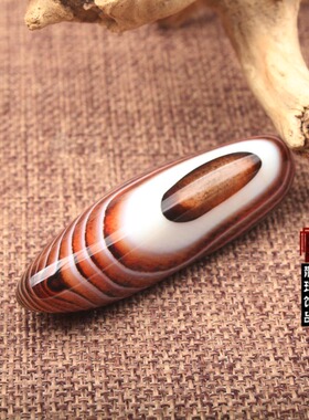 天然马达加斯加缠丝玛瑙 天眼吊坠挂件 把玩 山水画 风景花纹籽料