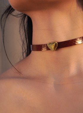 爱心蛇皮锁骨链情侣烫字定制项圈