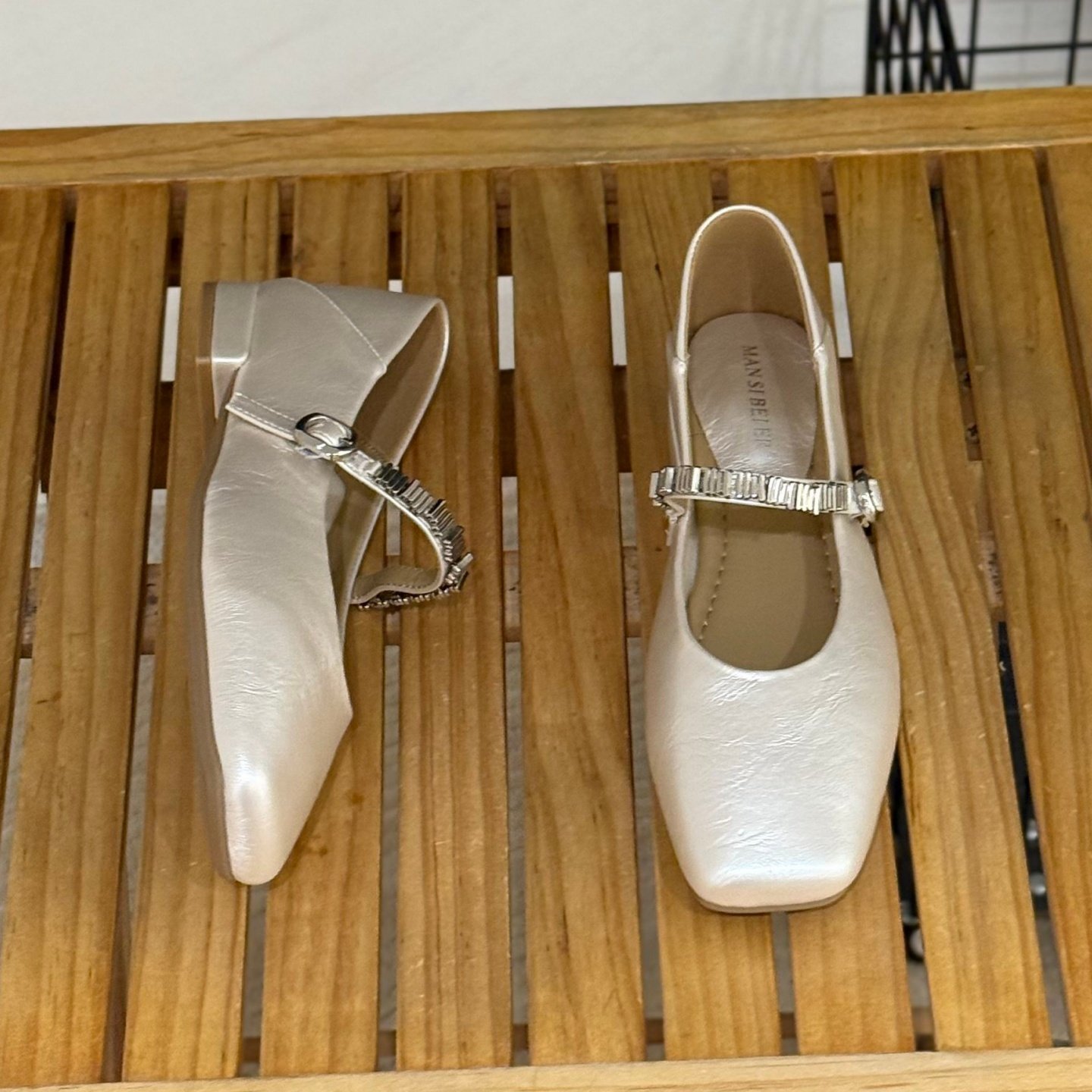 韩版一字带玛丽珍鞋女2026年春季新款平底方头小皮鞋百搭浅口单鞋,淘宝优惠券,粉丝福利购,淘宝优惠卷