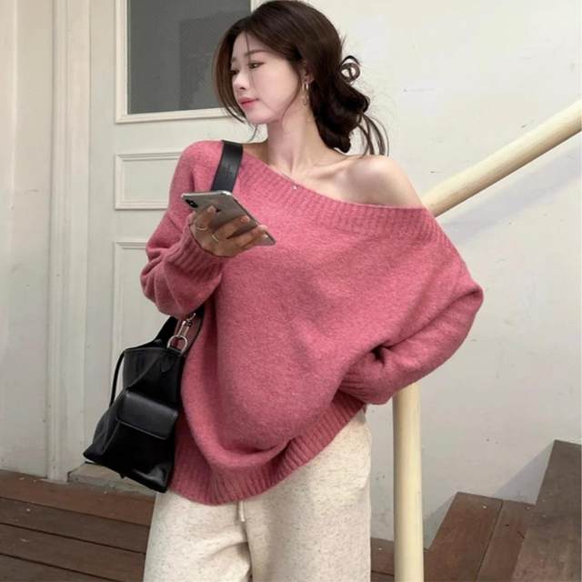 Korean style lazy style off-shoulder pullover sweater for women