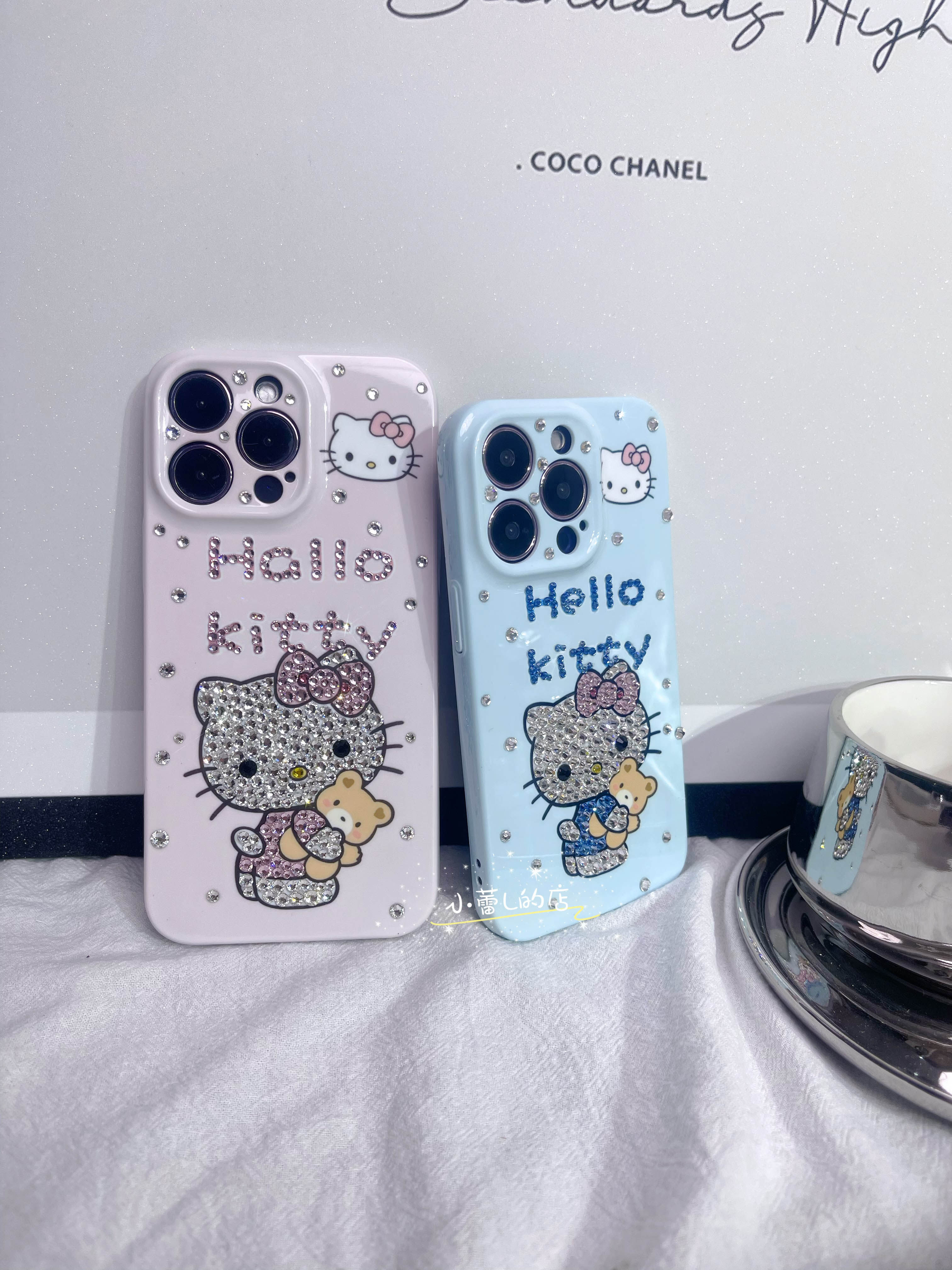 可爱KT猫贴钻手机壳苹果14promax情侣ins卡通13pro水钻网红创意套,淘宝优惠券,粉丝福利购,淘宝优惠卷