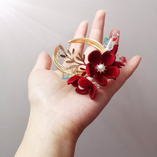 2025 новый оригинальный высококачественный бархатный тканевый бордовый свадебный браслет для невесты, свадебный браслет на запястье с цветком