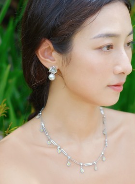 雏菊项链轻奢小众高级感女生礼物