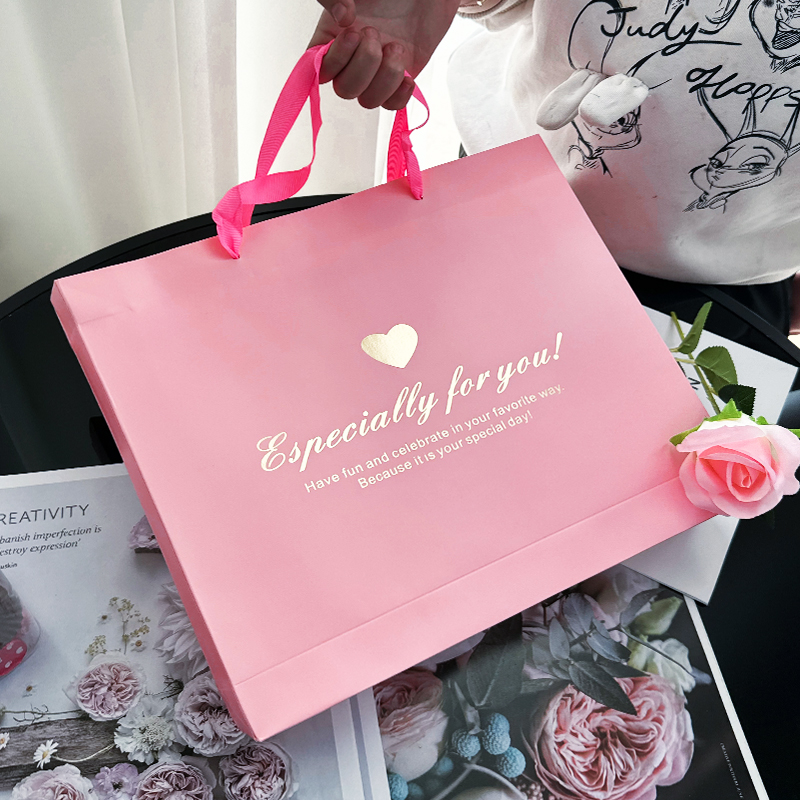 进口费列罗巧克力礼盒费力罗送女朋友闺蜜高档生日零食圣诞节礼物