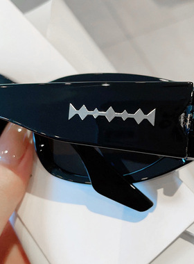 严选TR90抖音爆款2023新款太阳镜猫眼框墨镜辣妹街拍防晒一件