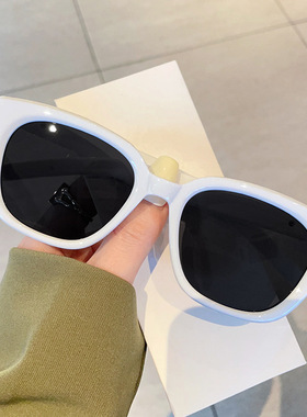 2023新款高级绿色方形墨镜小红书抖音同款太阳镜防紫外线一件