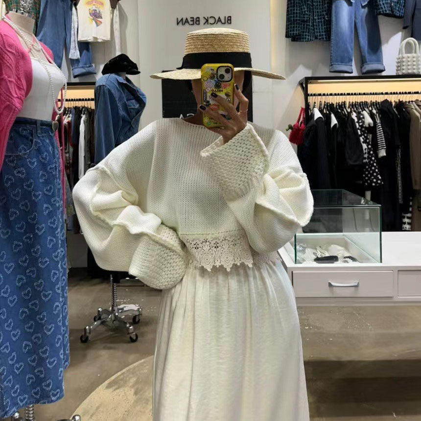 韩国东大门2024秋装设计感拼接蕾丝针织衫女喇叭袖宽松短款毛衣,淘宝优惠券,粉丝福利购,淘宝优惠卷