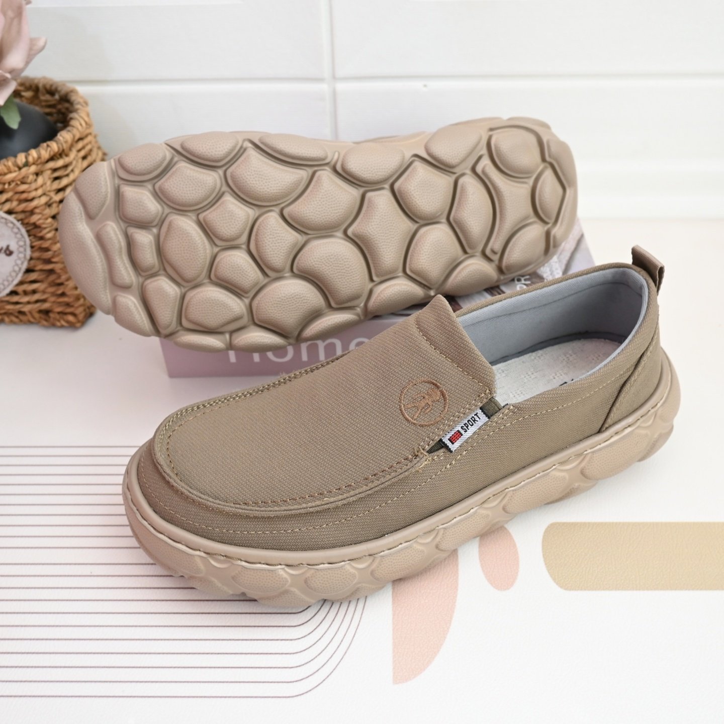 26春季新款老北京布鞋透气宽脚圆头一脚蹬超轻软底爸爸休闲男单鞋,淘宝优惠券,粉丝福利购,淘宝优惠卷