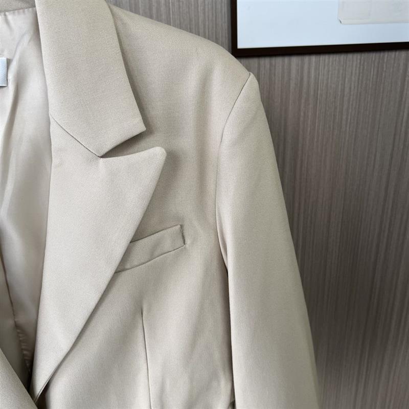 9653品牌钱柜精品女装时尚设计款宽松西装外套 - 图2