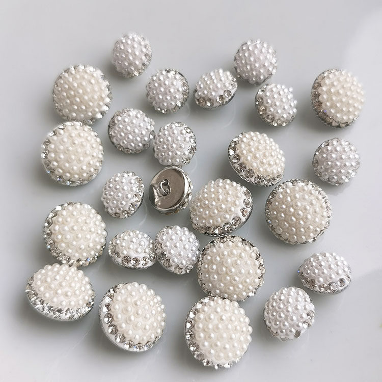 新品热销春夏装陶泥珍珠钻边衬衫 毛衣 针织衫扣子 女装手缝纽扣