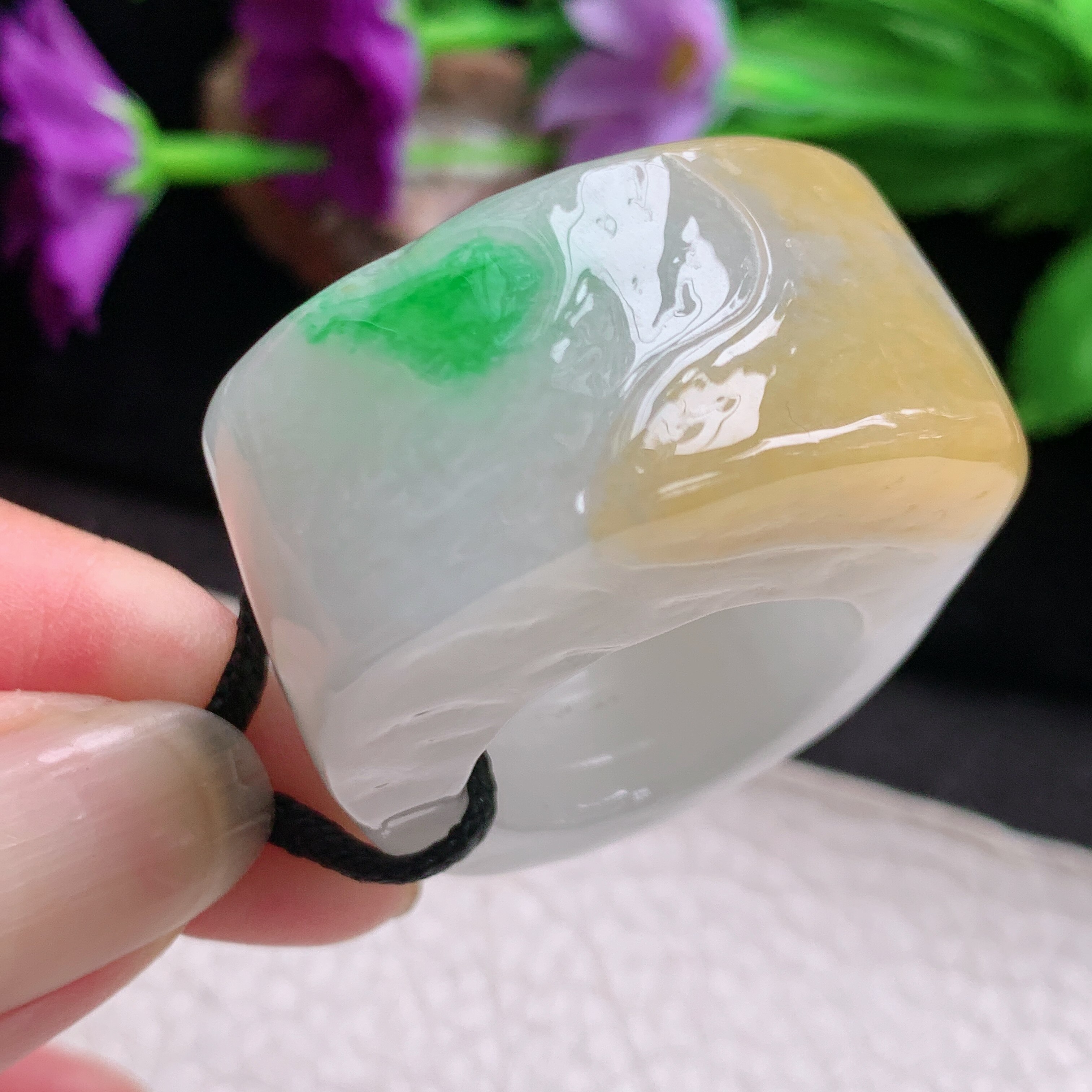 Yf real shot 40.8*19*13.6 special 21.8mm inner diameter three-color Burmese jade A-grade exquisitely carved ring