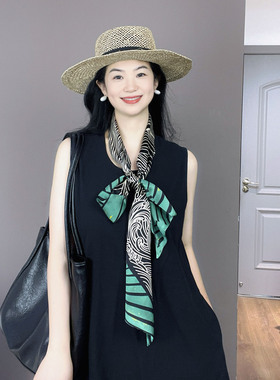 绿黑色花纹100%真丝长条丝巾女桑蚕丝轻奢高级感护颈围巾飘带领巾
