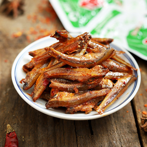 漓江醉鱼广西桂林土特产零食小吃阳朔啤酒鱼香辣即食小鱼仔干鱼块 - 图0
