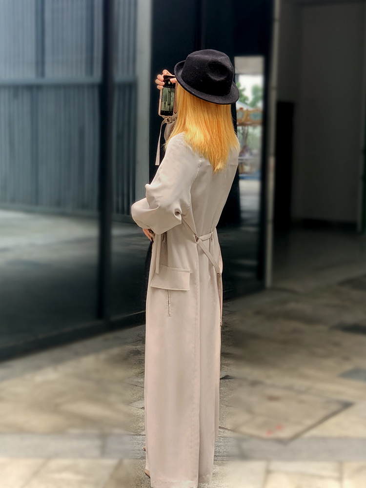怪你过分美丽秦岚莫向晚明星同款衣服 夏秋长款风衣外套防晒衫 2020 怪你过分美丽秦岚莫向晚明星同款衣服 夏秋长款风衣外套防晒衫 2020