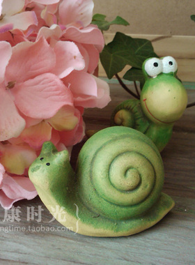 时光绿色蜗牛粗陶花盆摆件