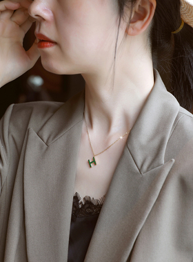 ZOXI钛钢不掉色H项链轻奢小众女